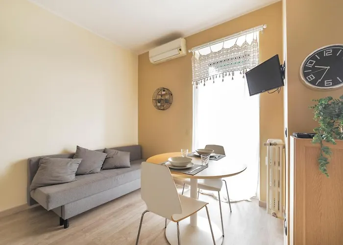 Apartment Pasteur Modern With Terrace! Mailand